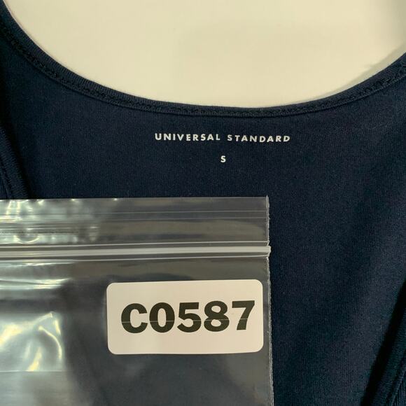 Universal Standard 16 Iconic Long Sleeve V Neck Geneva Dress Navy Asymmetrical - Picture 4 of 10